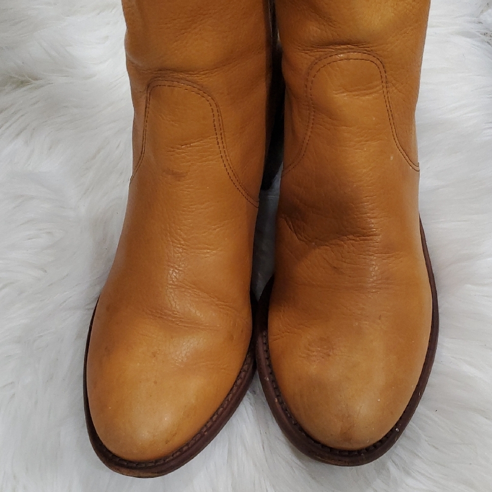 Tory Burch Seina  Tan Leather  Boots - Picture 2 of 16
